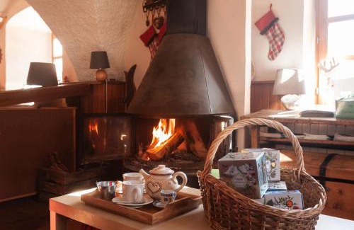 Vallouise-Pelvoux House | Gîte Auberge La Blanche