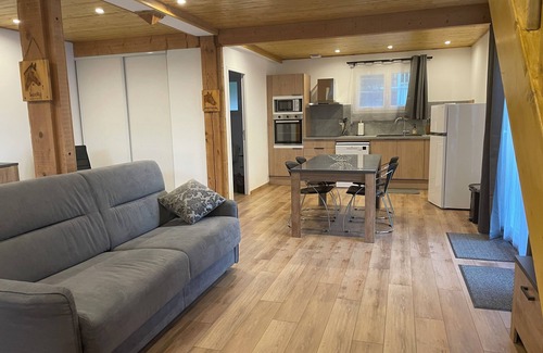 Saint-Leger-les-Melezes Villa | Gîte Belle Vue 1