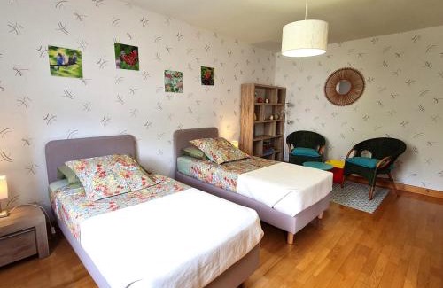 Naives-Rosieres House | Gîte charmant à Naives-Rosières : 4 pers., grand terrain fleuri, proche Bar-le-Duc - FR-1-585-51