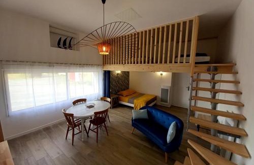 Les Herbiers Apartment | Gîte 'Chez Joseph et Cie' -8 mn du Puy du Fou