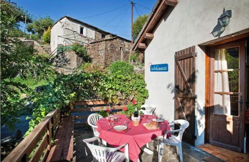 Saint-Andre-de-Lancize House | Gîte Clévacances 2 clés 4/6 personnes