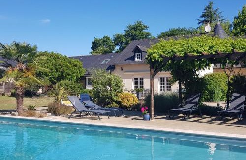 Change House | Gîte cosy près du Mans avec jardin, piscine et parking, idéal pour 4 pers. - FR-1-410-388