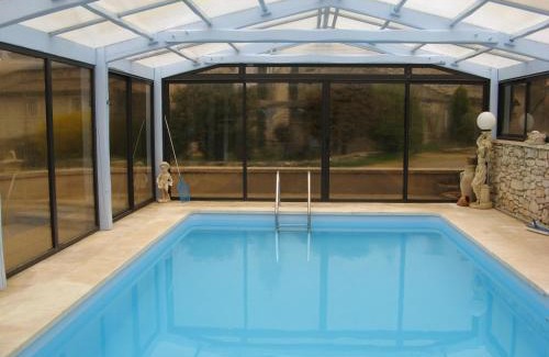 Sault House | Gîte de caractère au pied du Mont Ventoux avec piscine couverte