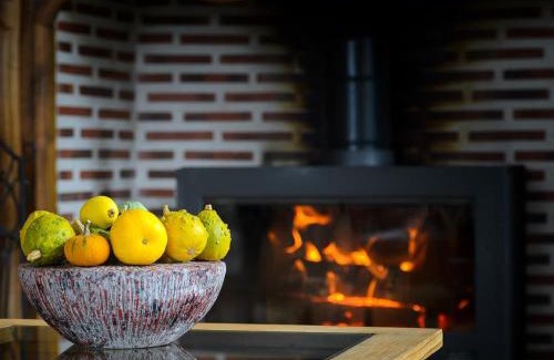Cerilly House | Gîte de charme avec salle de jeux et home-cinéma près des étangs de Tronçais - FR-1-489-499