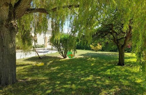 Corze House | Gîte de charme rénové avec jardin clos, baignoire balnéo et proche d'Angers - FR-1-622-27