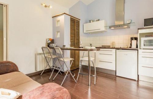 Saint-Sebastien-sur-Loire House | Gîte de Charme avec Jardin Privé près de Nantes, Accès Facile, Équipé Tout Confort - FR-1-306-812