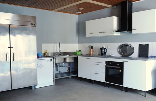 Aunay-sous-Auneau Cottage | Gîte de groupe décor de chalets bois Les Marmottes