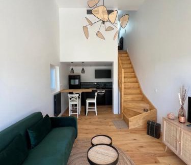 Saint-Michel-de-Fronsac Apartment | Gîte de La Clie