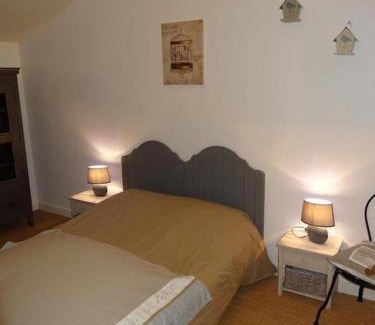 Coulonges-sur-l'Autize House | Gîte de la Villa André