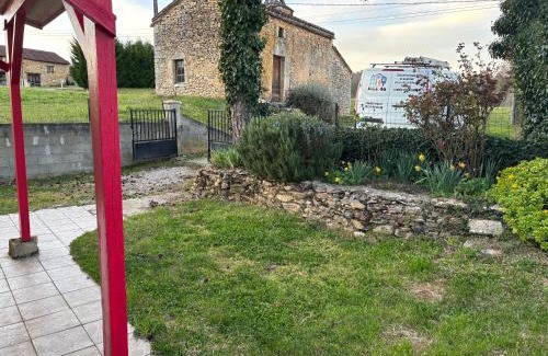 Les Junies House | Gîte de Raynal