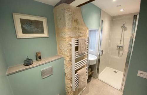 Saint-Hilaire-des-Loges House | Gîte des Hirondelles