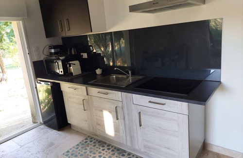 Uchaux House | Gîte des Laurels