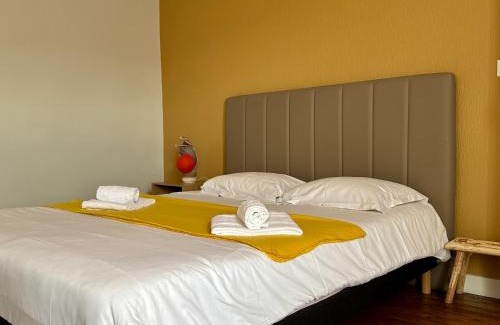 Airvault House | Gîte du Puits Olivier 10 personne chaleureux 3 étoiles