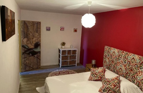 Saint-Yzans-de-Medoc Apartment | Gîte du Voyageur de la Maison Blanche 4p