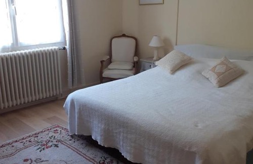 Loches House | Gîte et chambre d'hôte Saint Jacques
