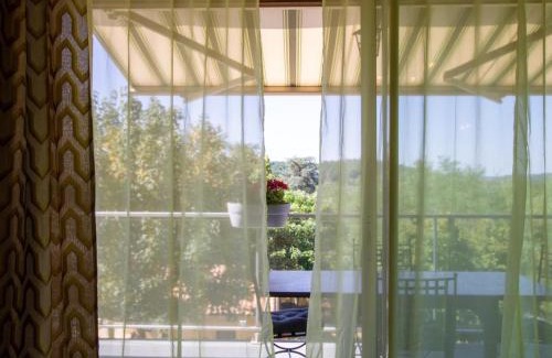 La Fagette House | Gîte familial avec piscine commune, WiFi et animaux acceptés au cœur du Périgord - FR-1-616-288