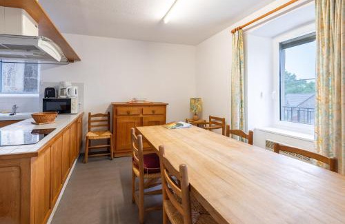 Saint-Paul-le-Froid House | Gîte Gîte de l'Ancien Presbytère 6/8 personnes