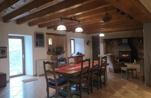 Grandrieu House | Gîte Gîte du Cantou 6/7 personnes