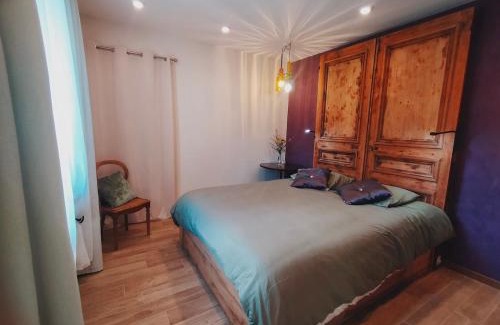 Galgon House | Gîte Jardin Du Chay