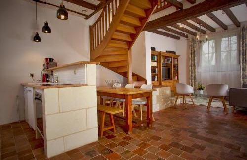 Larcay House | Gîte l'écurie