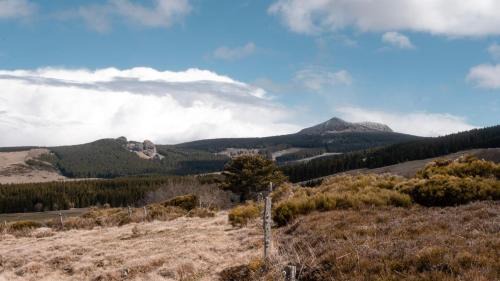 Saint-Front Apartment | Gîte La Draï L'âme du trappeur au pied d'un volcan