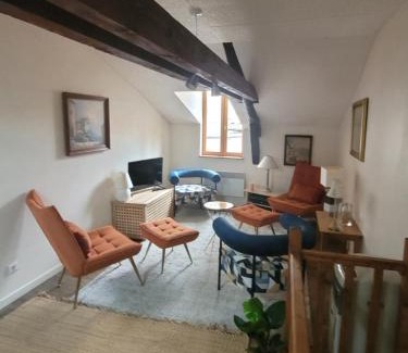 Villefranche-de-Rouergue House | Gîte La CHOUETTE BASTIDETTE