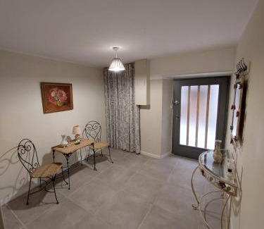 Villefranche-de-Rouergue House | Gîte La CHOUETTE BASTIDETTE