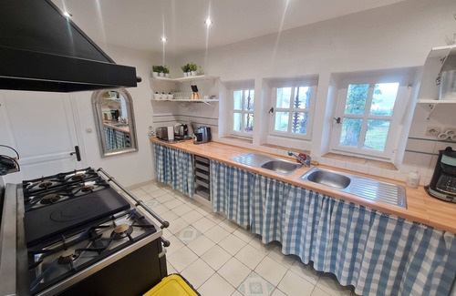 Vernou-sur-Brenne House | Gîte LA FUYE du Château de Jallanges for 15 pers, private swimming pool (12x2.5m)