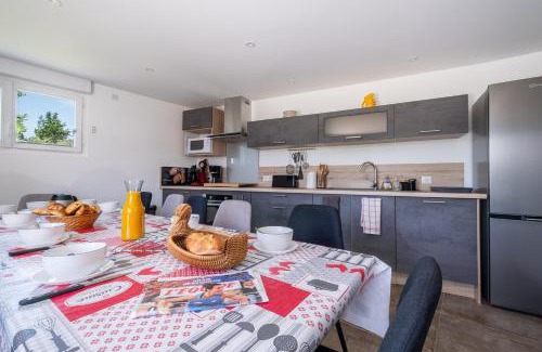 Sainte-Eulalie House | Gîte La Maison de Pierrou 11/14 personnes
