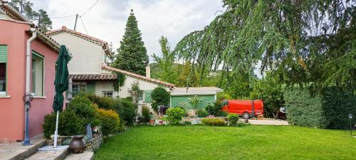 Saint-Ambroix House | Gîte La Pequelette