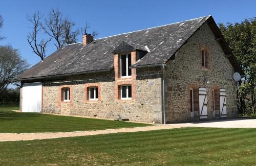 Le Grand-Bourg House | Gîte La Peyre