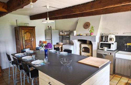 Laniscat House | Gîte Lann Avel Classé 3 étoiles WIFI CALME CAMPAGNE