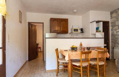 Gorges du Tarn Causses House | Gîte "Le Noyer" 4 pers in Blajoux