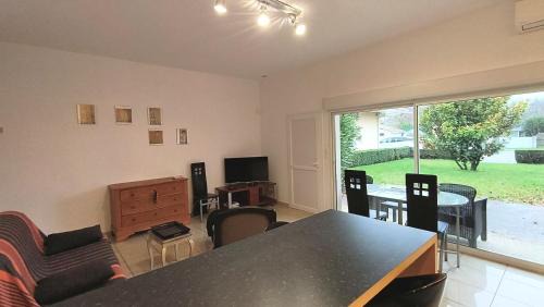 Taussat Apartment | Gîte "Le Ruisseau" confort et calme pour 2 à 4 personnes