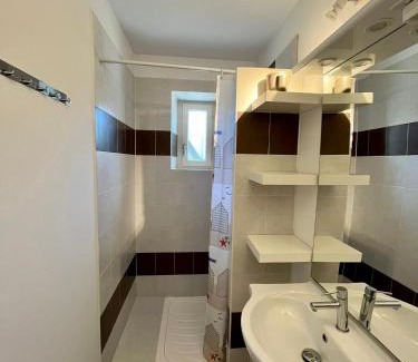 Le Collet-de-Deze Apartment | Gîte le Tour 45 m2 Cévennes Lozère
