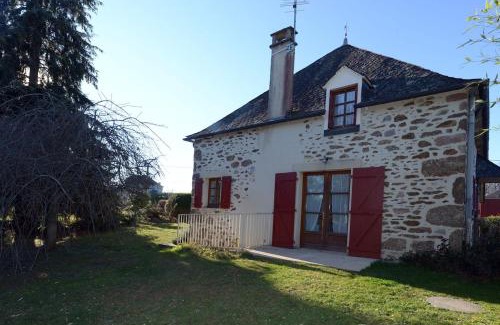 Saint-Pantaleon-de-Lapleau House | Gîte Mourniac cœur village - Corrèze - 3ch - 6pers