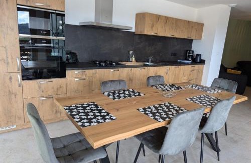 Le Val-d'Ajol House | Gîte Montagne avec Piscine Chauffée, Spa et Sauna - Les Roches - FR-1-589-656