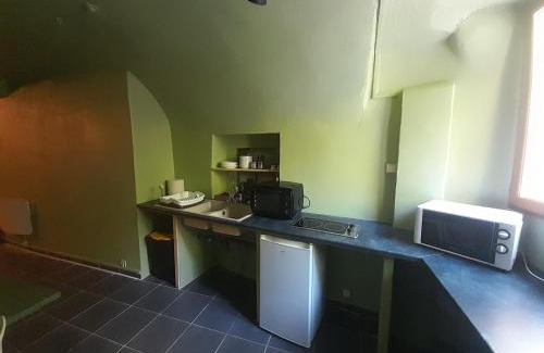 Saint-Florent-sur-Auzonnet Apartment | Gîte Olivia