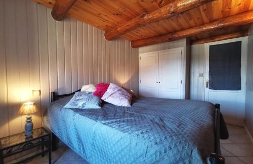 Saint-Just-pres-Brioude House | Gîte paisible rénové à St Just, terrasse privée, randonnées, proche Puy en Velay - FR-1-582-343