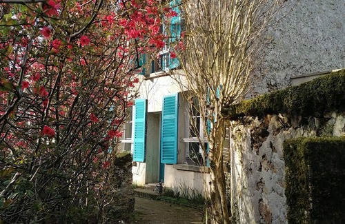 Mauperthuis House | Gîte Romantique Thème Alice au Pays des Merveilles