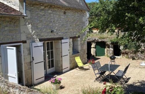 Saint-Epain House | Gîte rural 3 niveaux avec jardin privé, à proximité des châteaux de la Loire - FR-1-381-169