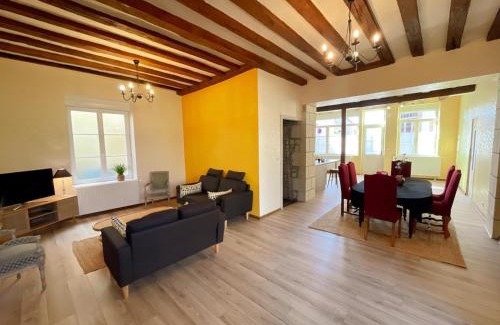 Preuilly-sur-Claise House | Gîte tout confort avec garage et WIFI à Preuilly-sur-Claise - FR-1-381-596