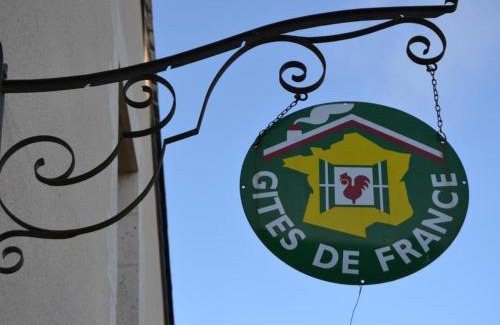 Valencisse House | Gîte tout inclus près de Blois avec jardin, idéal familles, proche châteaux de la Loire - FR-1-491-430