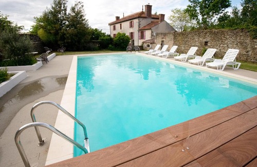 Saint-Maurice-des-Noues House | Gîtes la Bréjolière