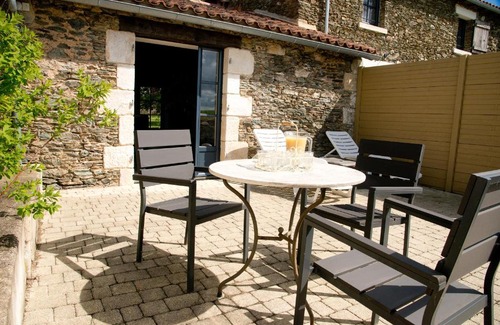 Saint-Maurice-des-Noues House | Gîtes la Bréjolière