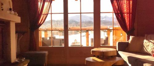 Poronin House | Góralski Domek Łopatówka z kominkiem i Banią - Jacuzzi!