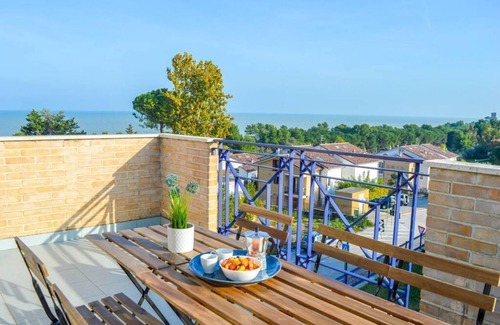 Foggetta Apartment | G.Bay C28 - Second floor apartment with balcony and hill view