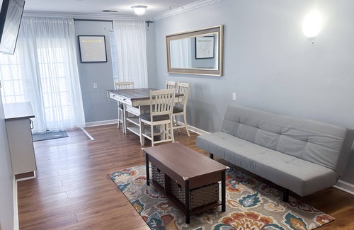 Silver Spring House | G-Comforts