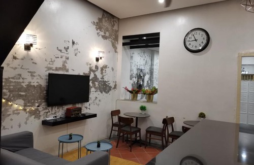 Historic George Town House | G Fortune Guest House Church Street