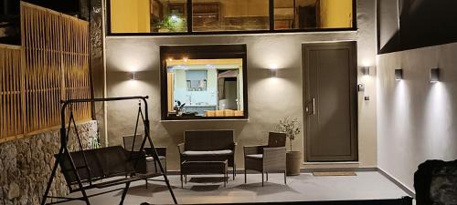 Psalidi Apartment | G&M family Lake and sea view!